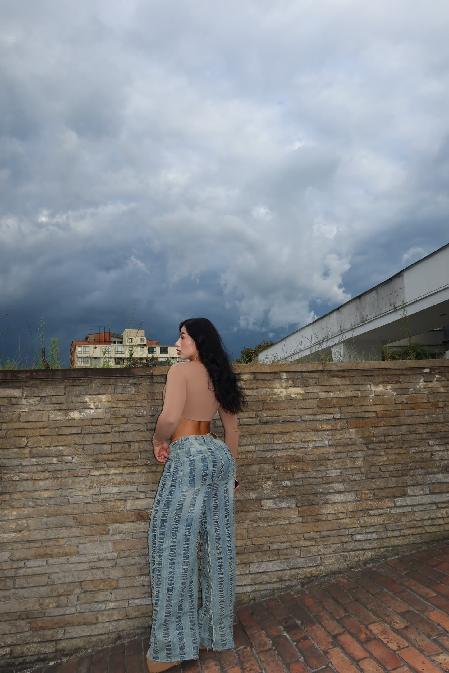12 CROP TOP