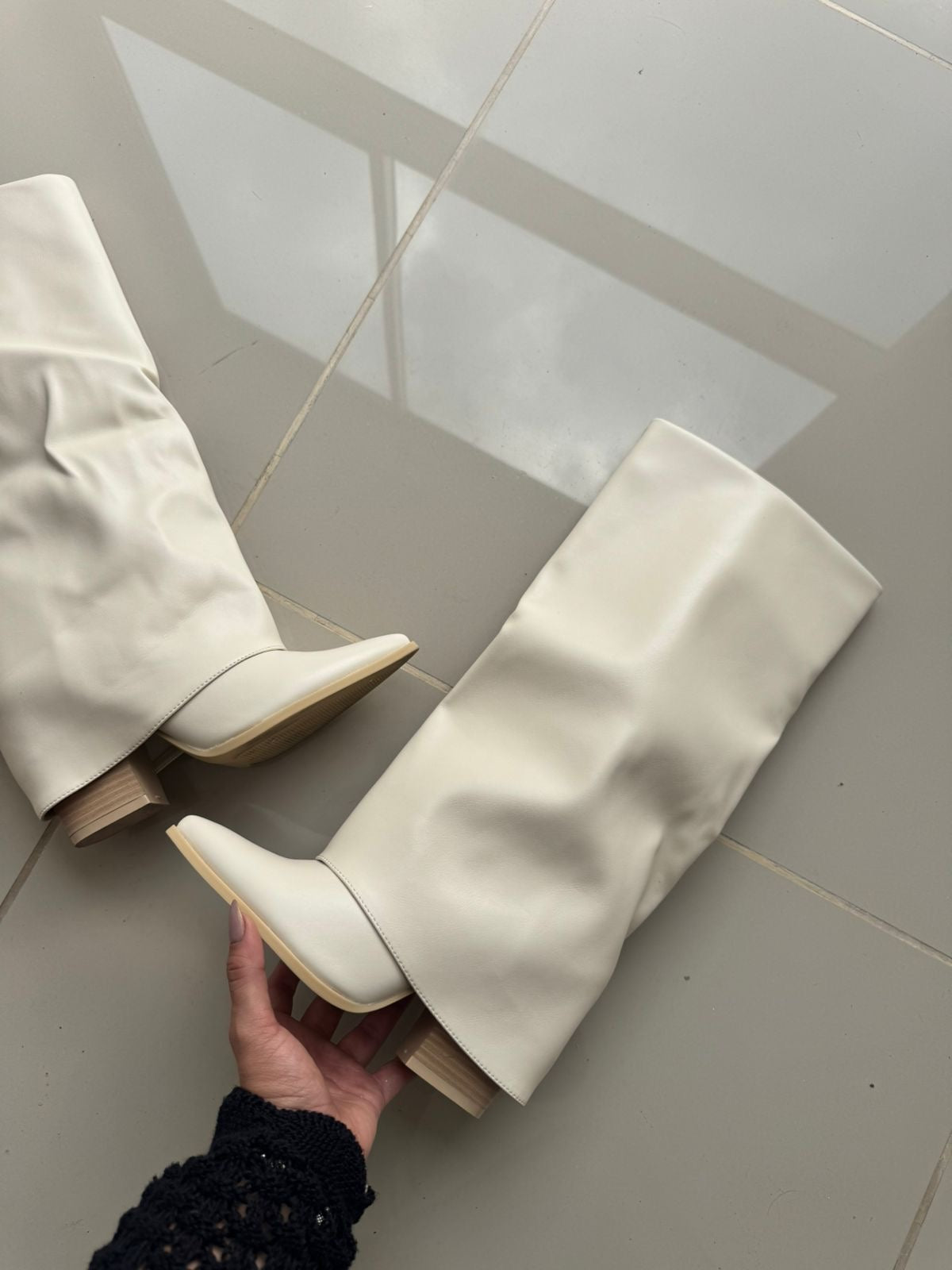BOTAS IDEAL BEIGE