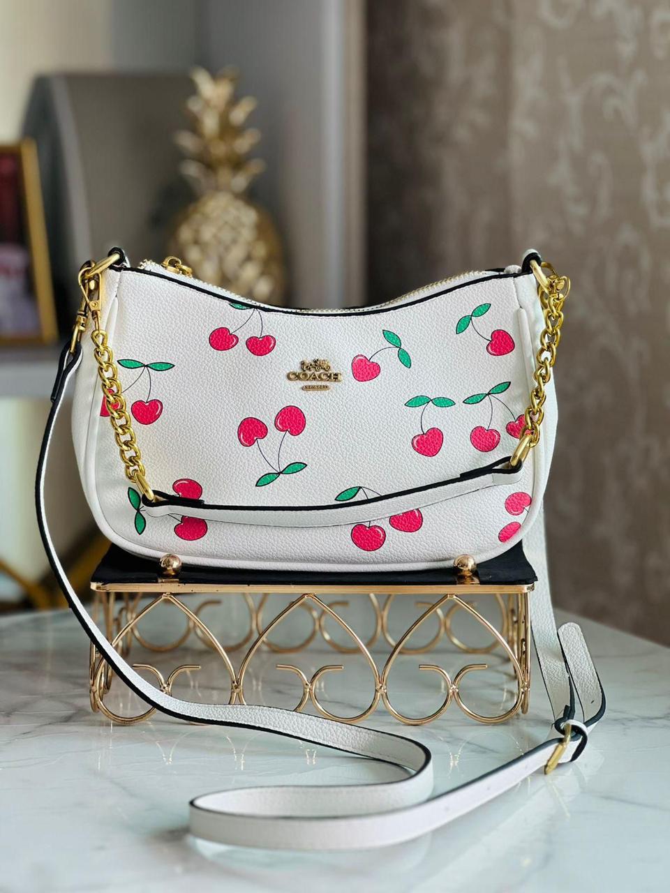 COACH TOP
