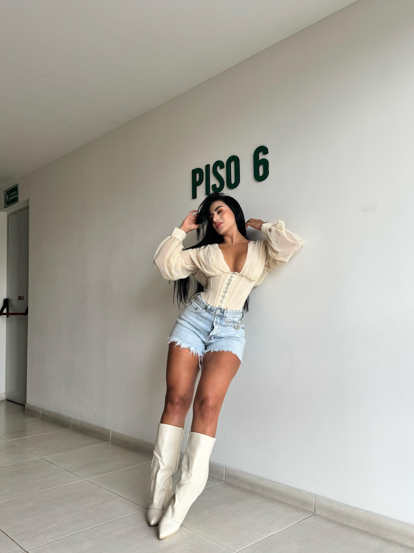 BOTAS IDEAL BEIGE