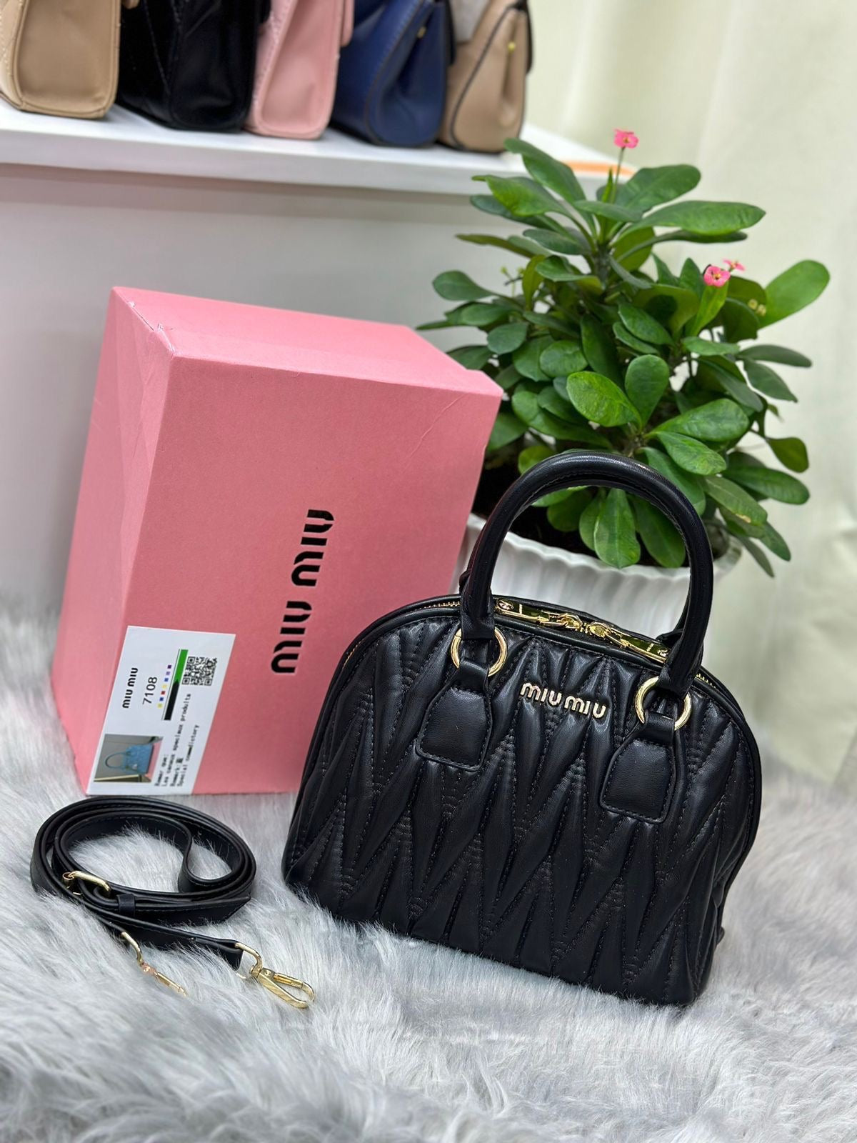 BOLSO MIU MIU NEGRO