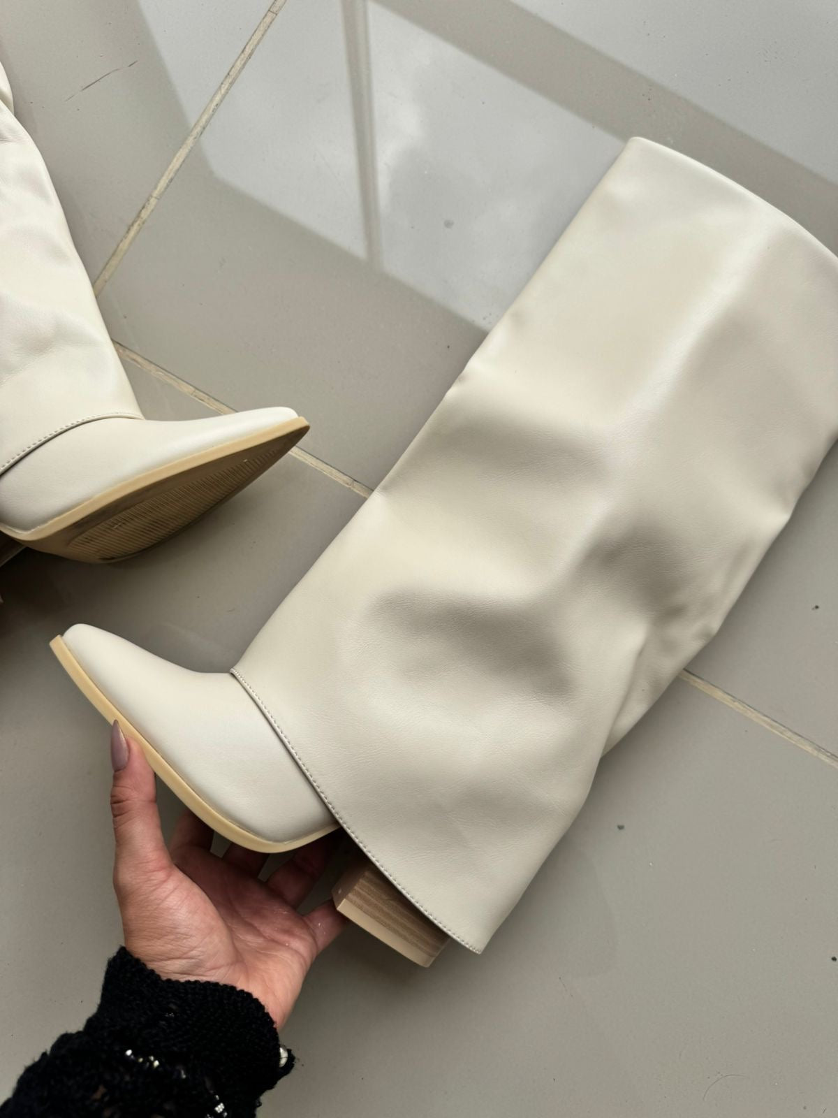 BOTAS IDEAL BEIGE