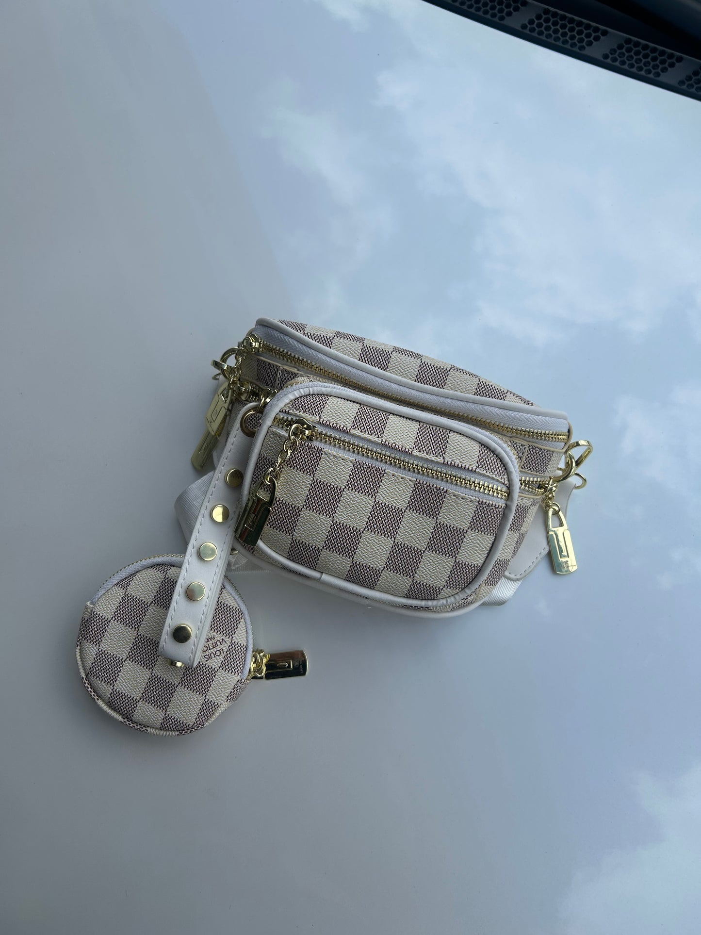 LV CANGURO