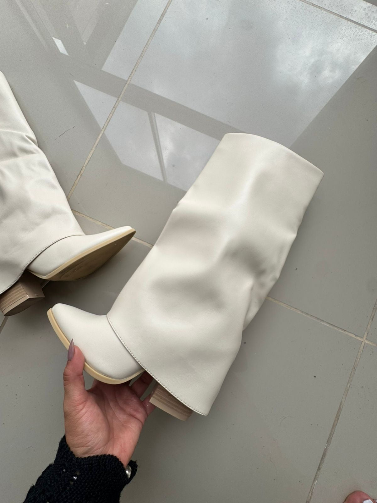 BOTAS IDEAL BEIGE