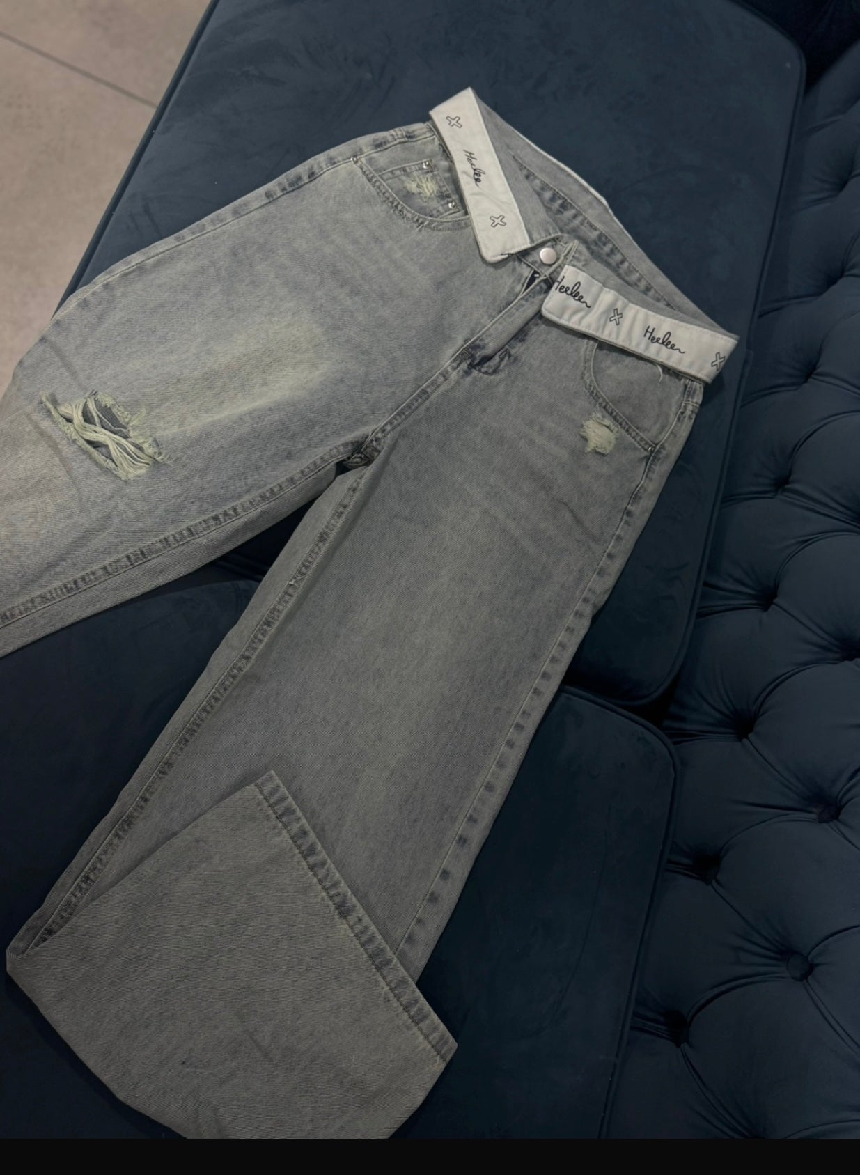 JEAN HELLO
