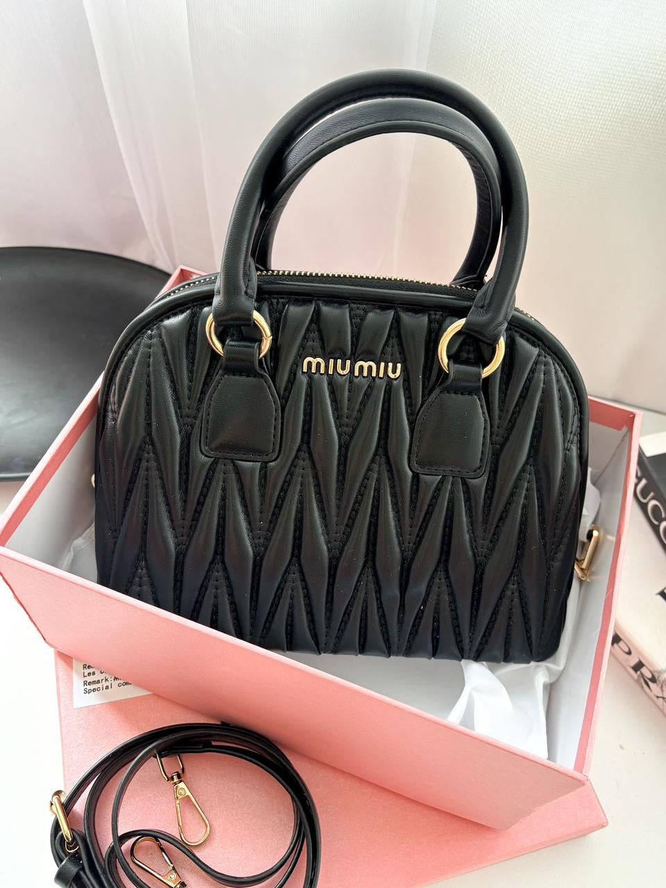 BOLSO MIU MIU NEGRO