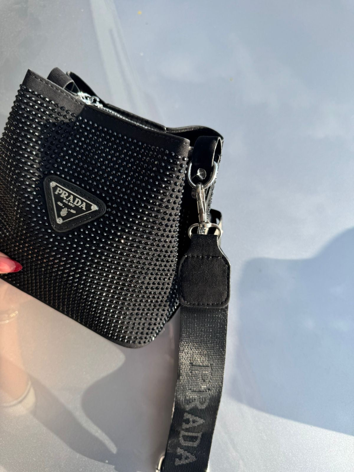 PRADA BRILLOS