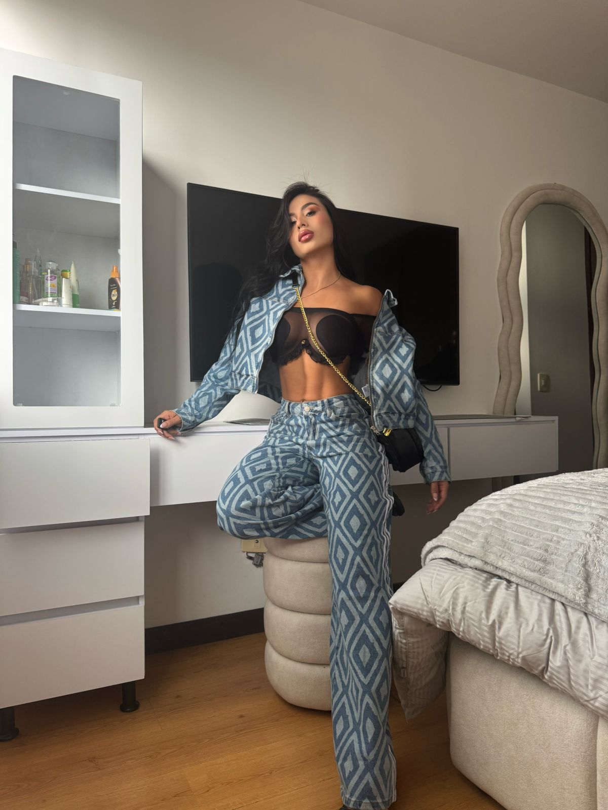 SET MUY MUY 0668