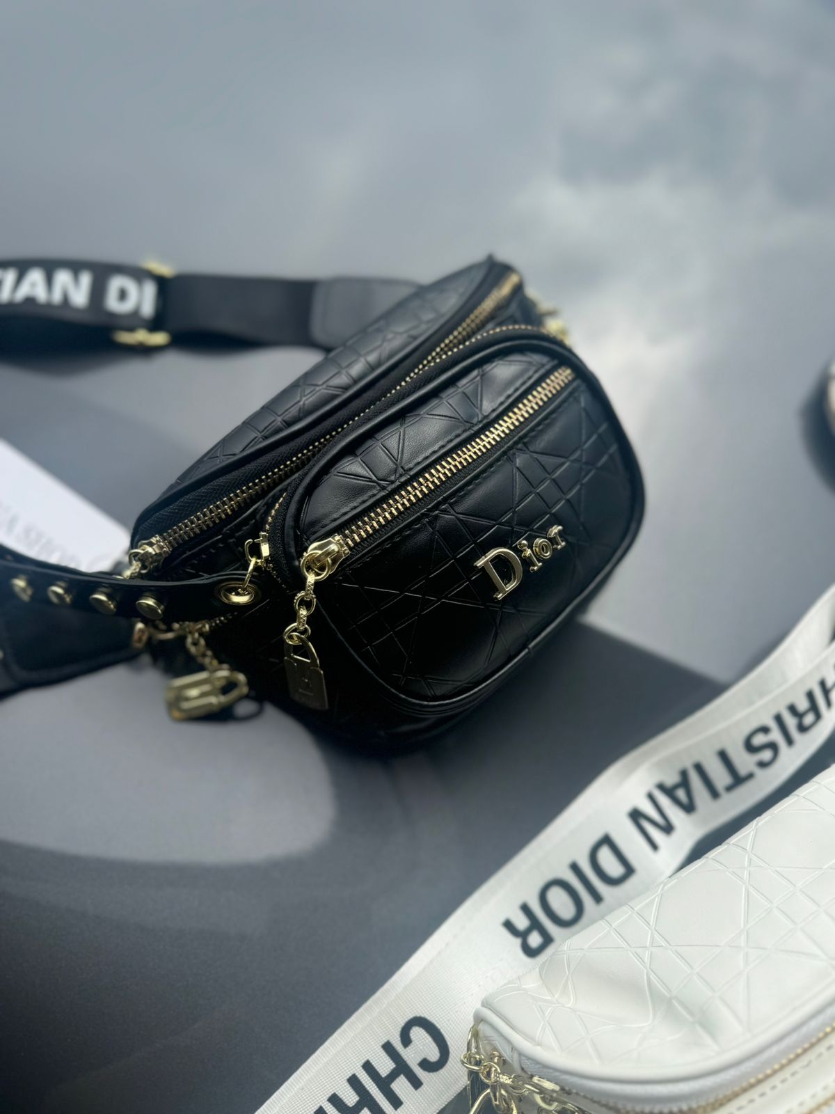 RIÑONERA DIOR REF.1015
