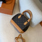BOLSO BAÚLES LV