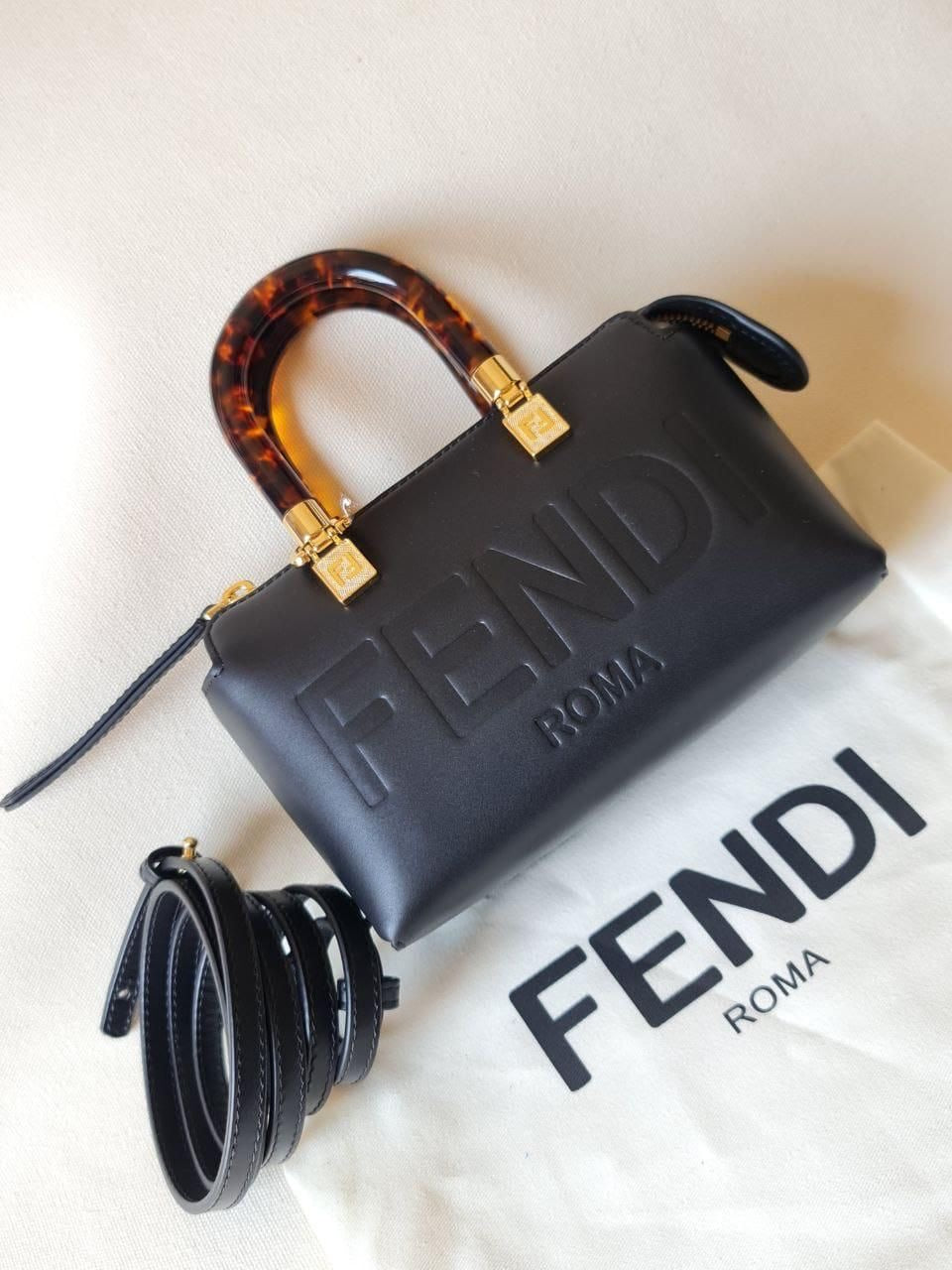FENDI CAJA