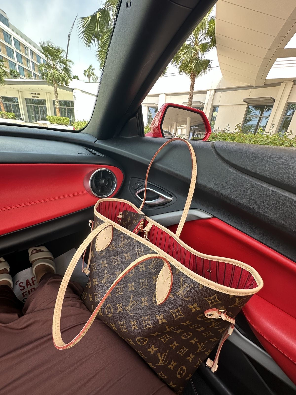 BOLSO NEVERFULL CAJA