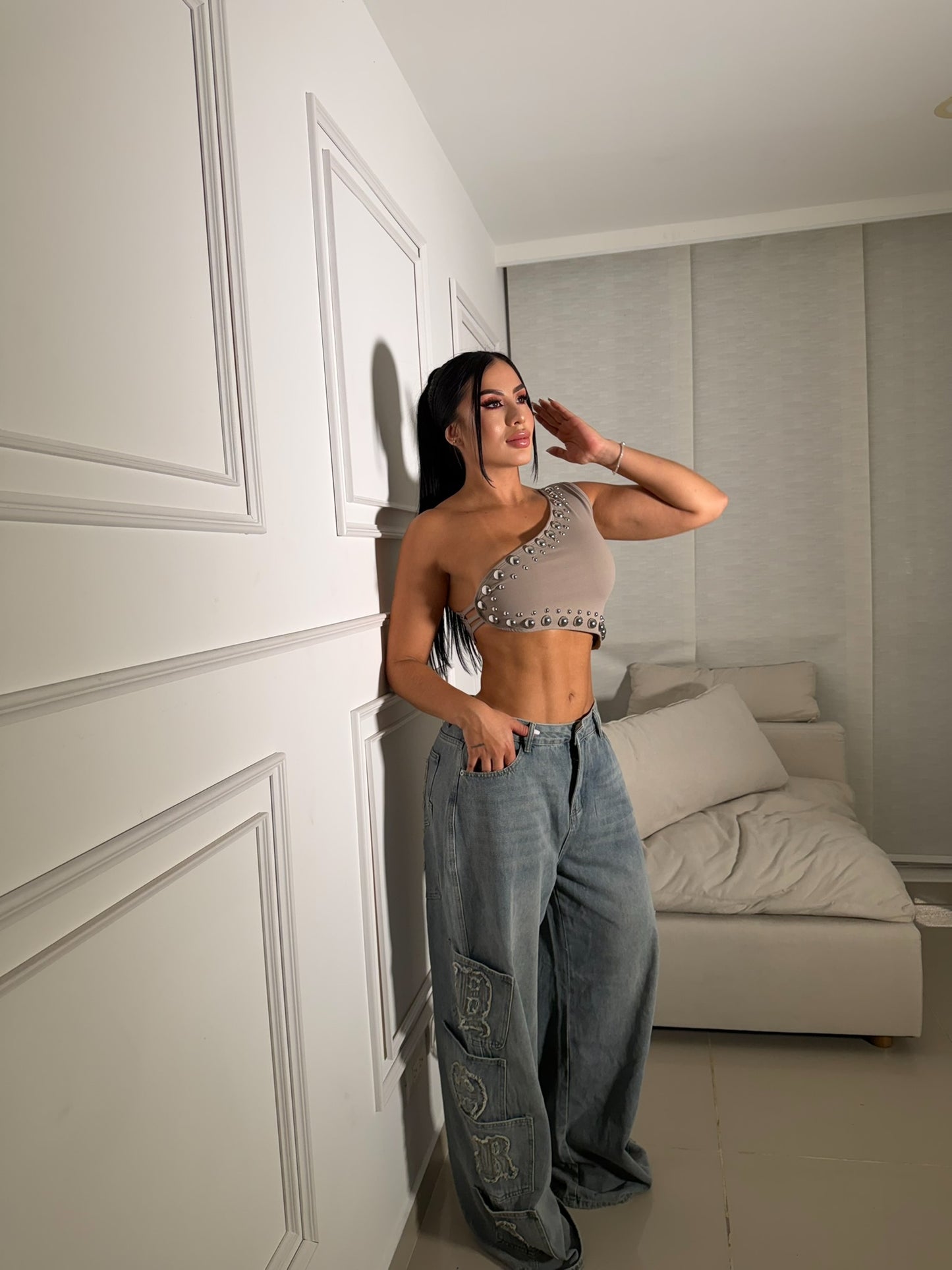 BLUSA DE MEDIO HOMBRO