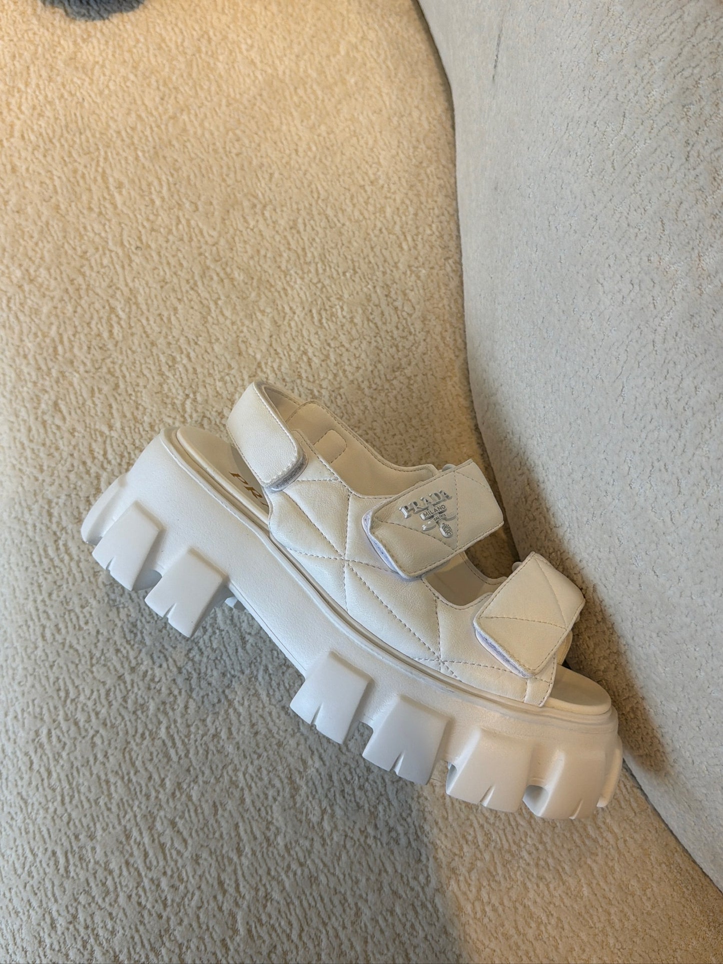 SANDALIAS PRADA