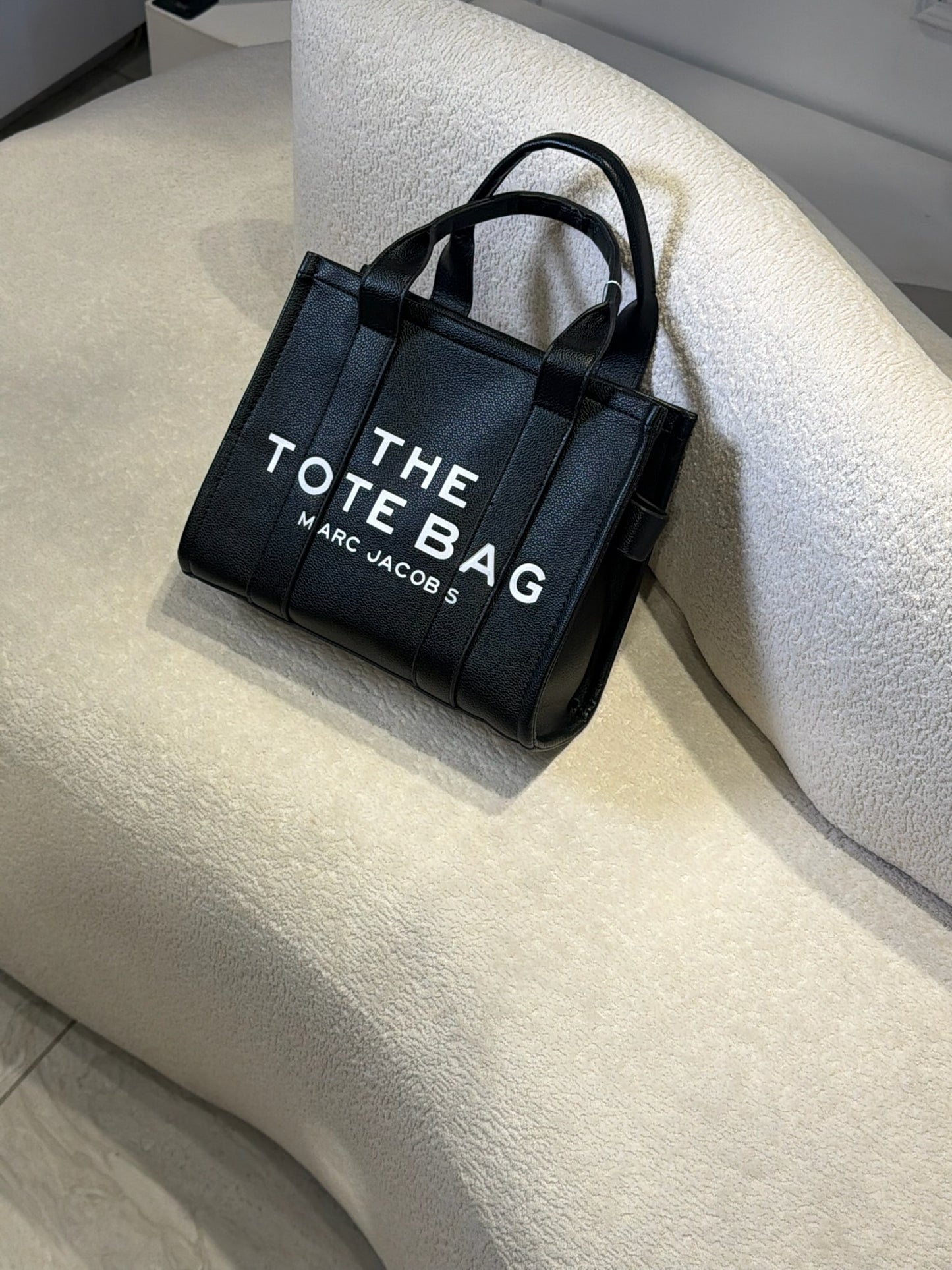 BOLSO TOTE NEGRO