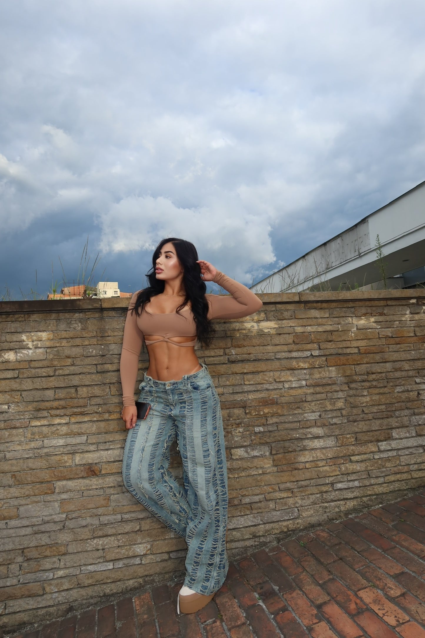 12 CROP TOP
