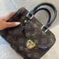 BOLSO LV CON BOLSILLO NEGRO