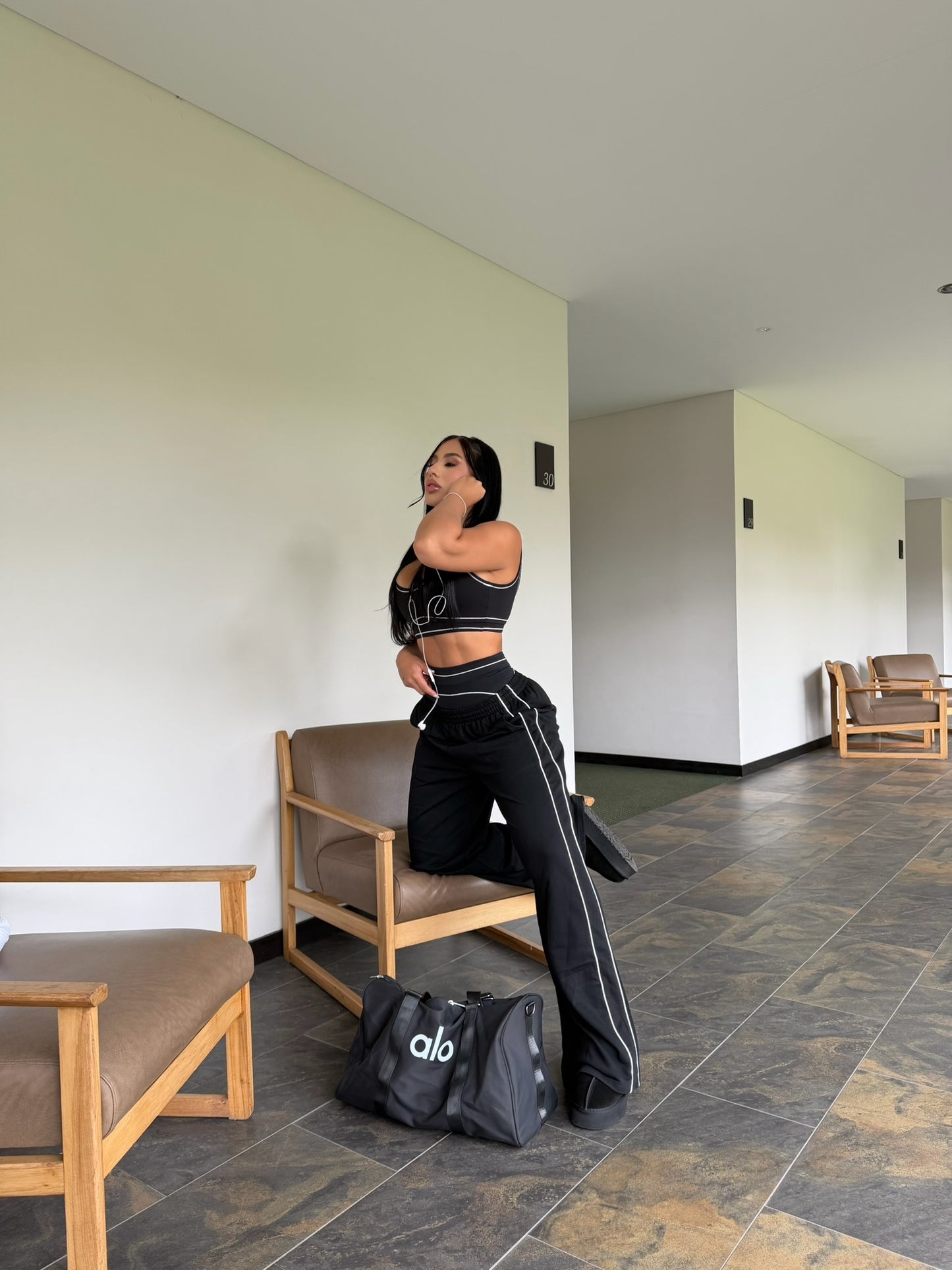 SET CAPRI NEGRO REF#4