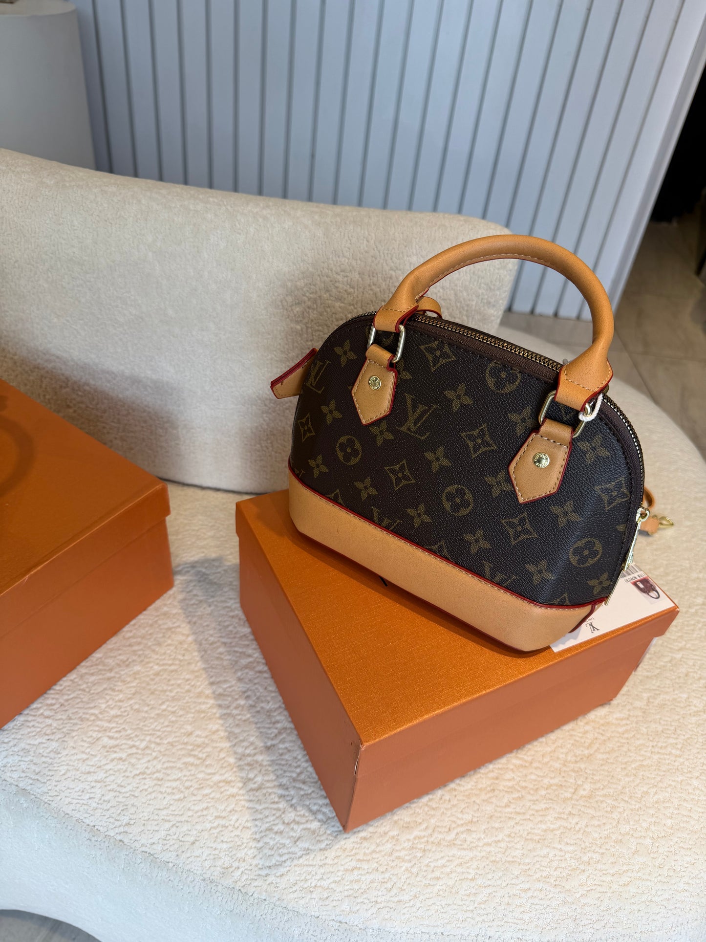 BOLSO BAÚLES LV