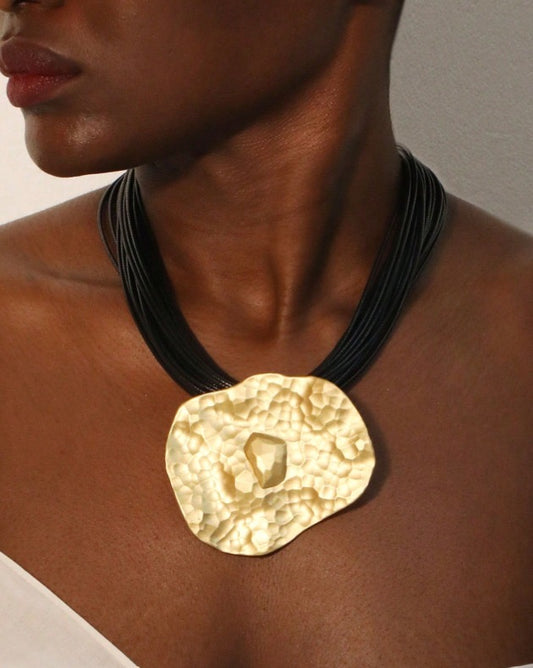 COLLAR 0486