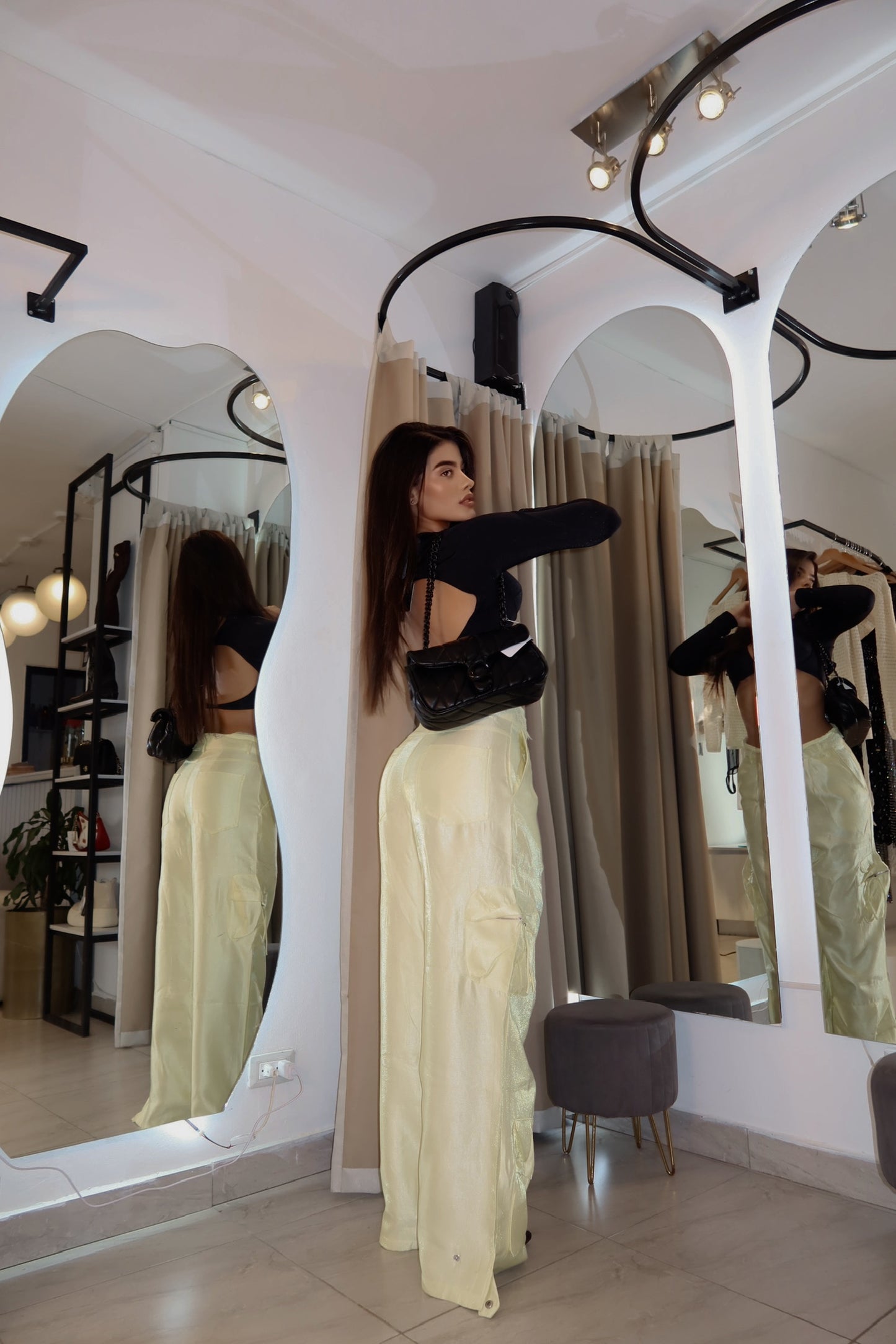 2712 PANTALÓN AMARILLO