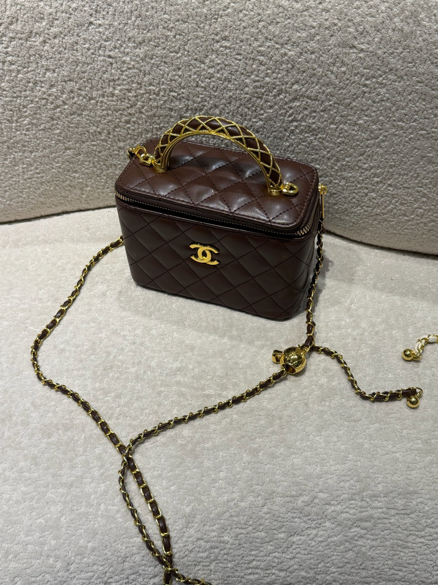 BOLSO COFRE CHANEL