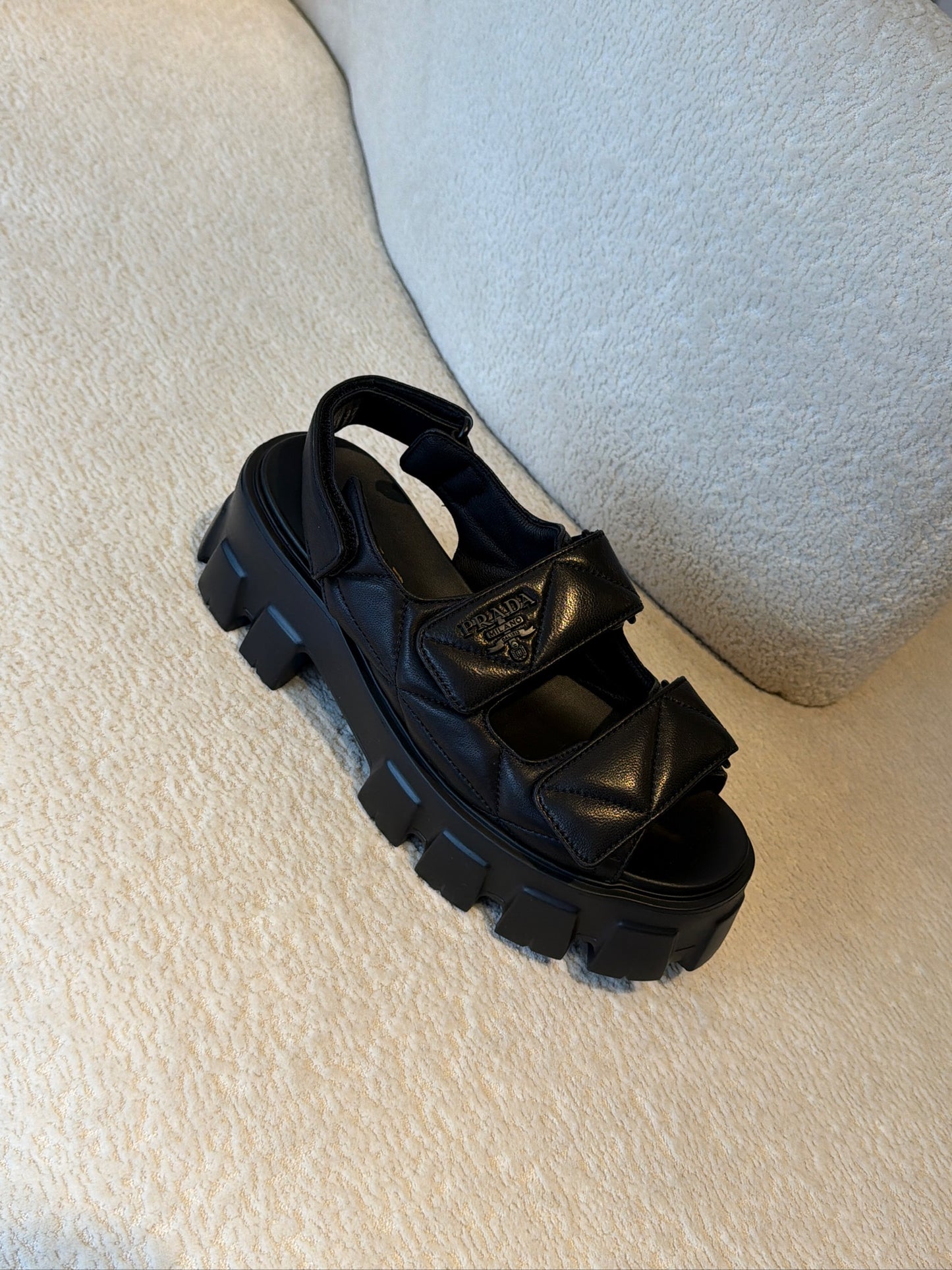 SANDALIAS PRADA