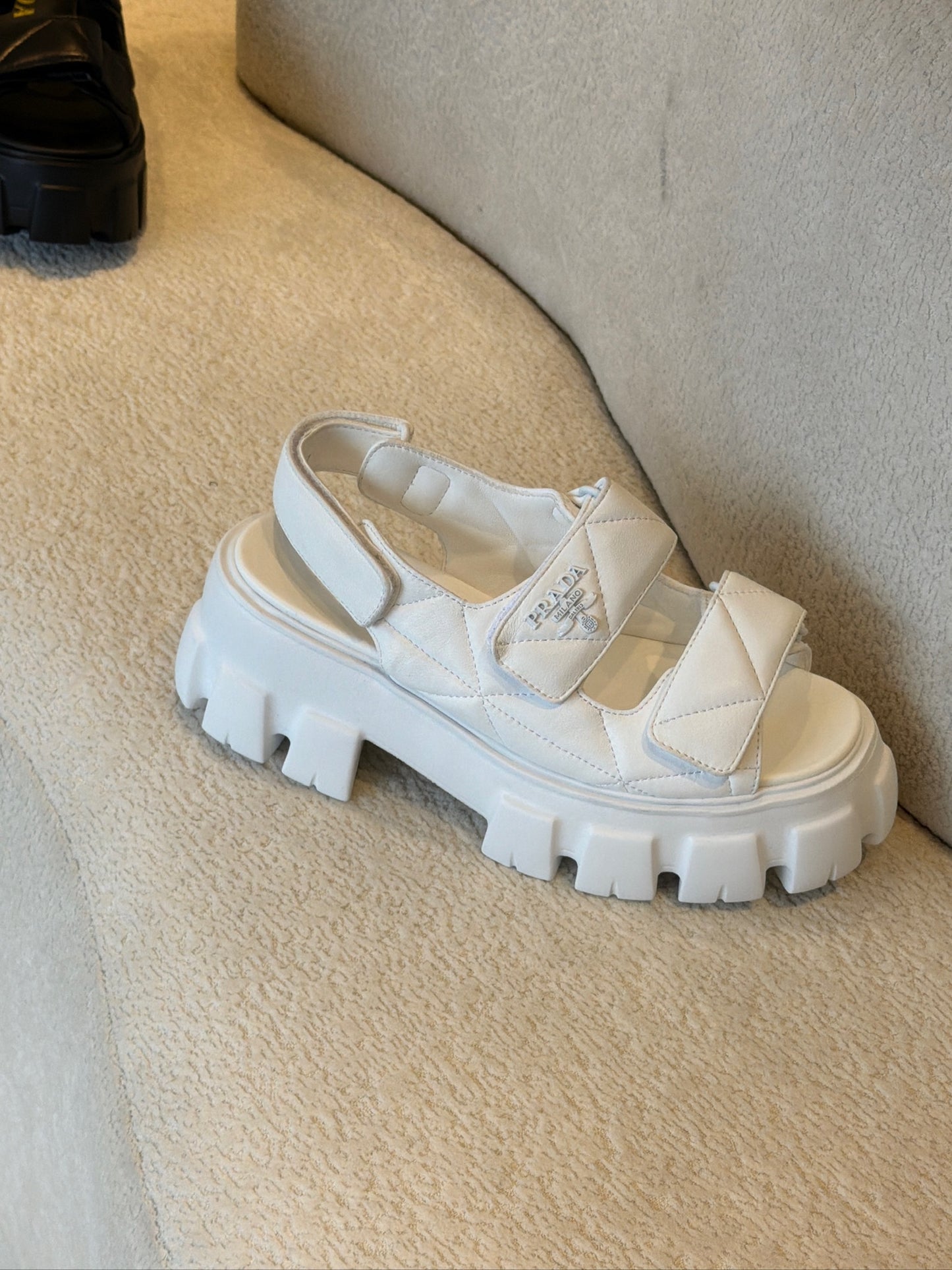 SANDALIAS PRADA