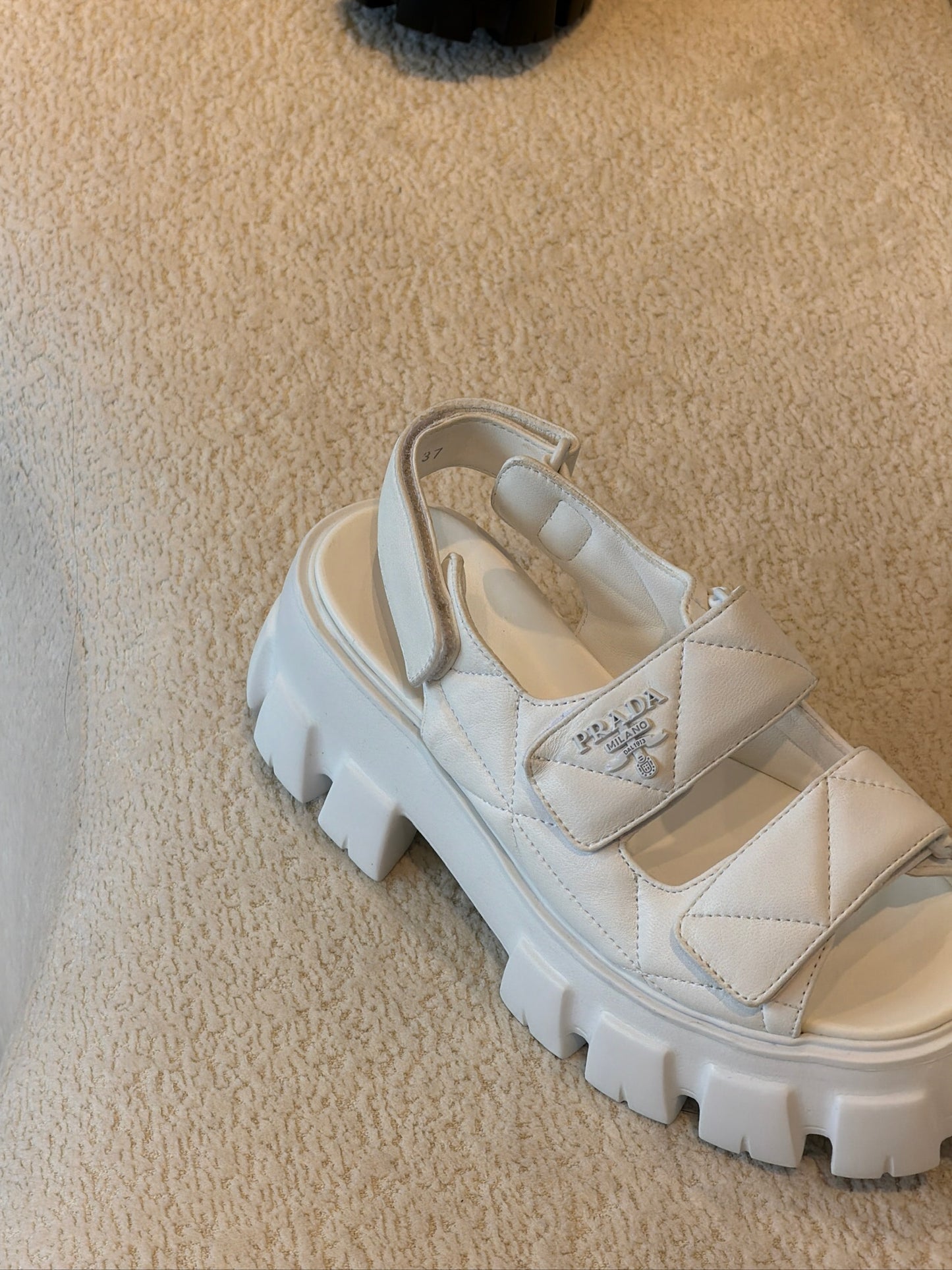 SANDALIAS PRADA