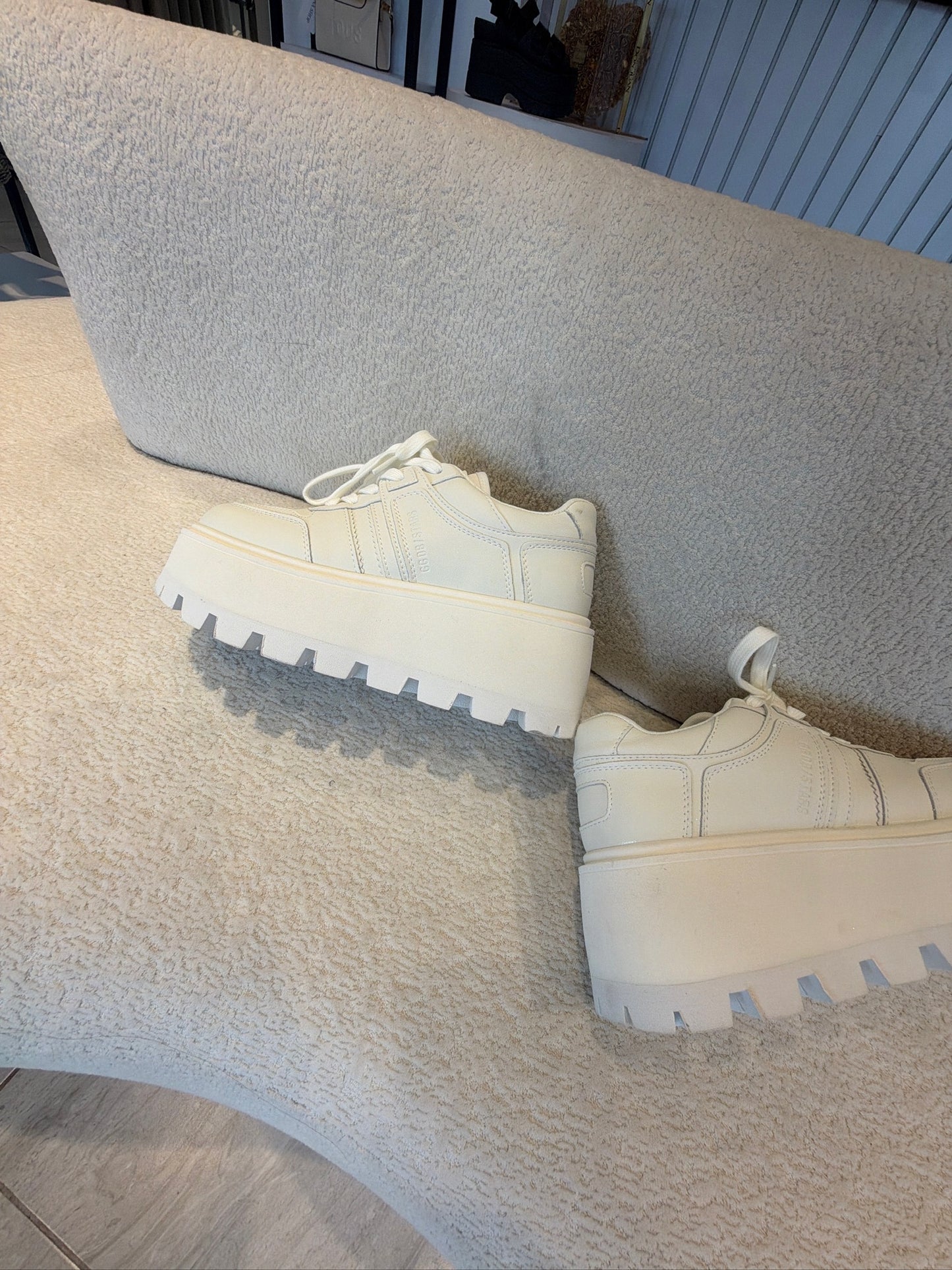 TENIS PLATAFORMA BLANCOS