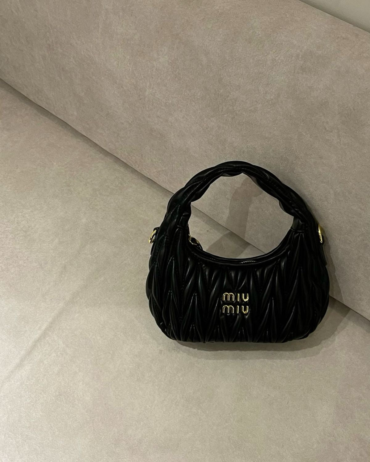 MIU MIU NEGRO BOLSO