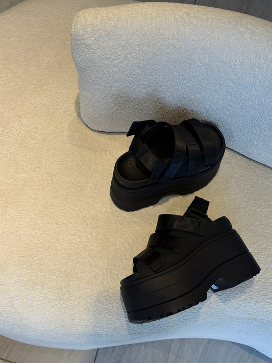 PLATAFORMA UGG