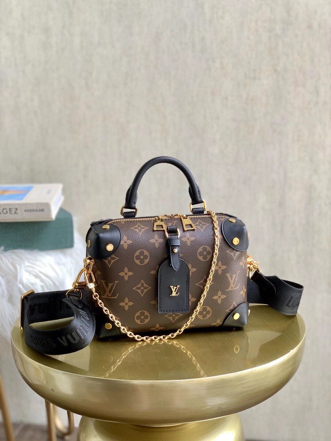 BOLSO LV BAÚL COFRE