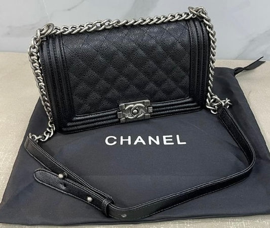 CHANEL NEGRO
