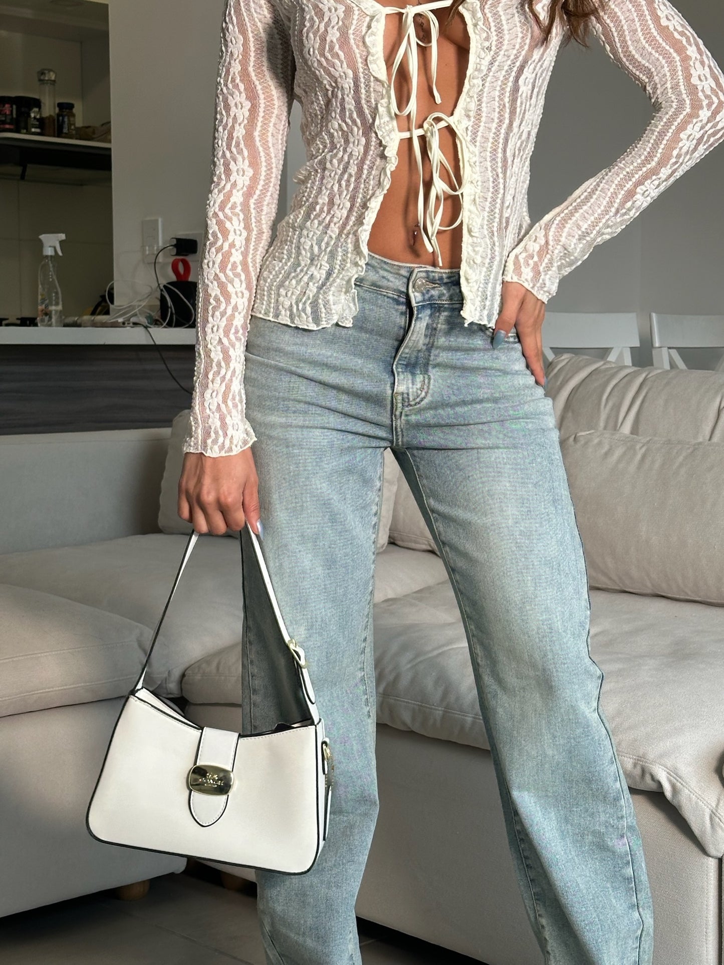 812 JEAN HELLO MISS