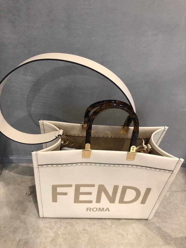 BOLSO FENDI CAJA
