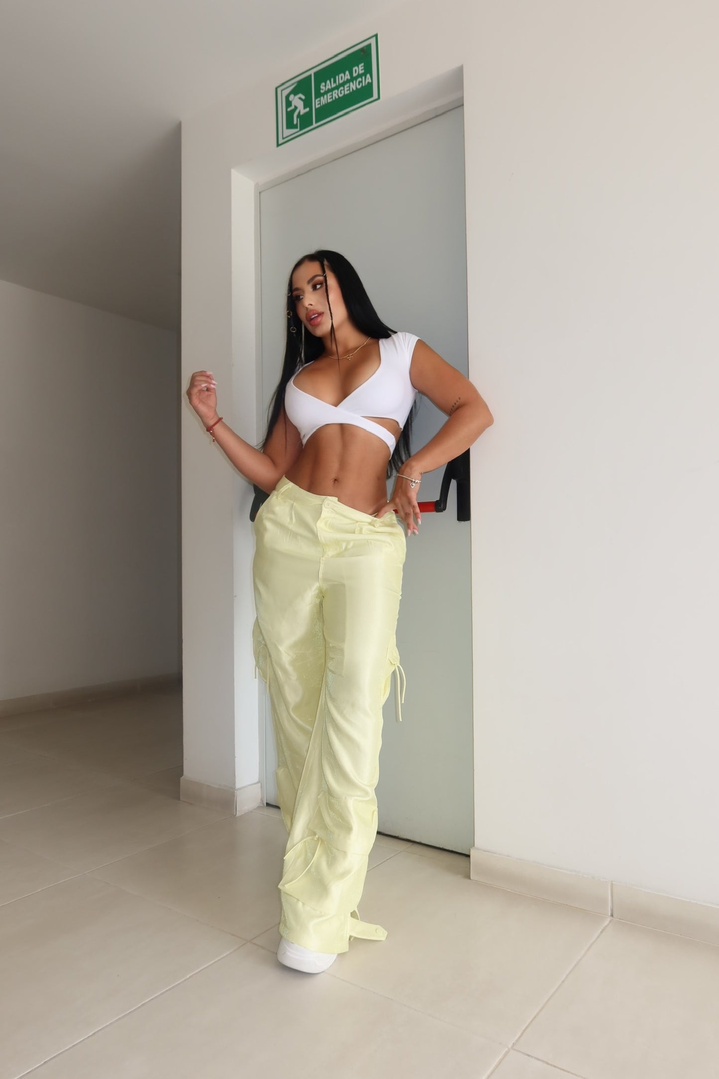 2712 PANTALÓN AMARILLO