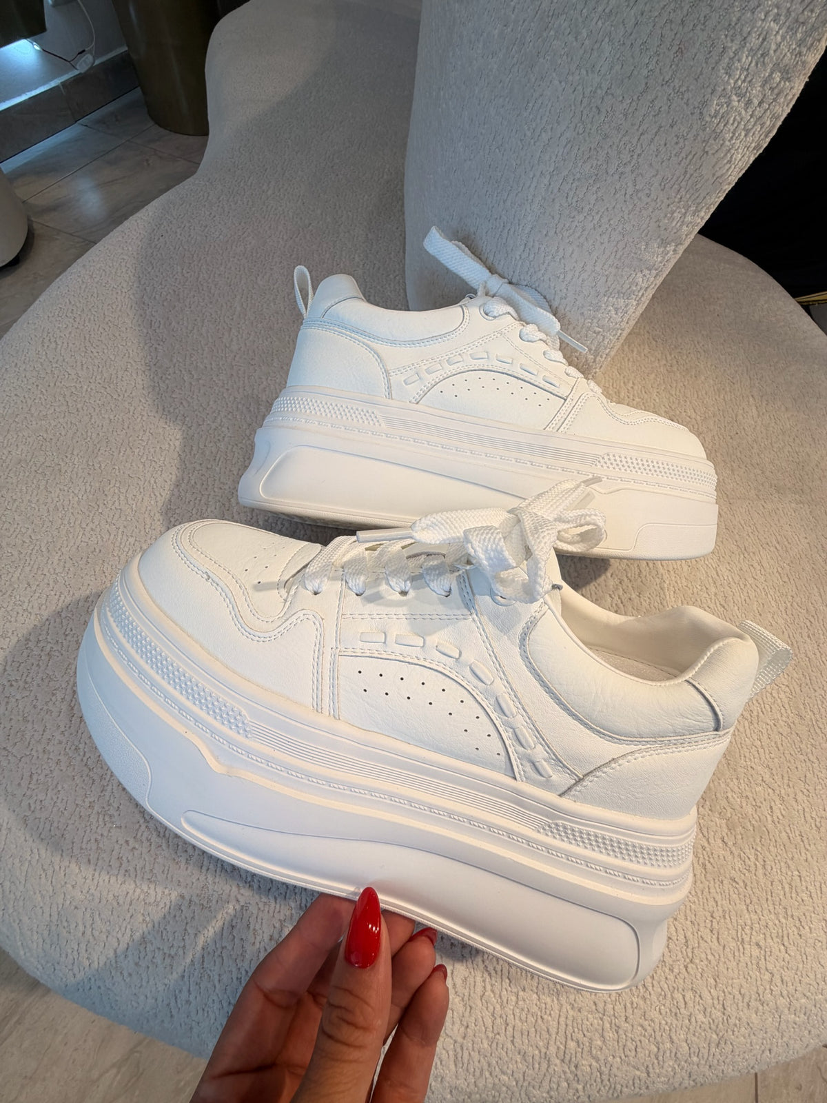 TENIS AIR BOLD 2