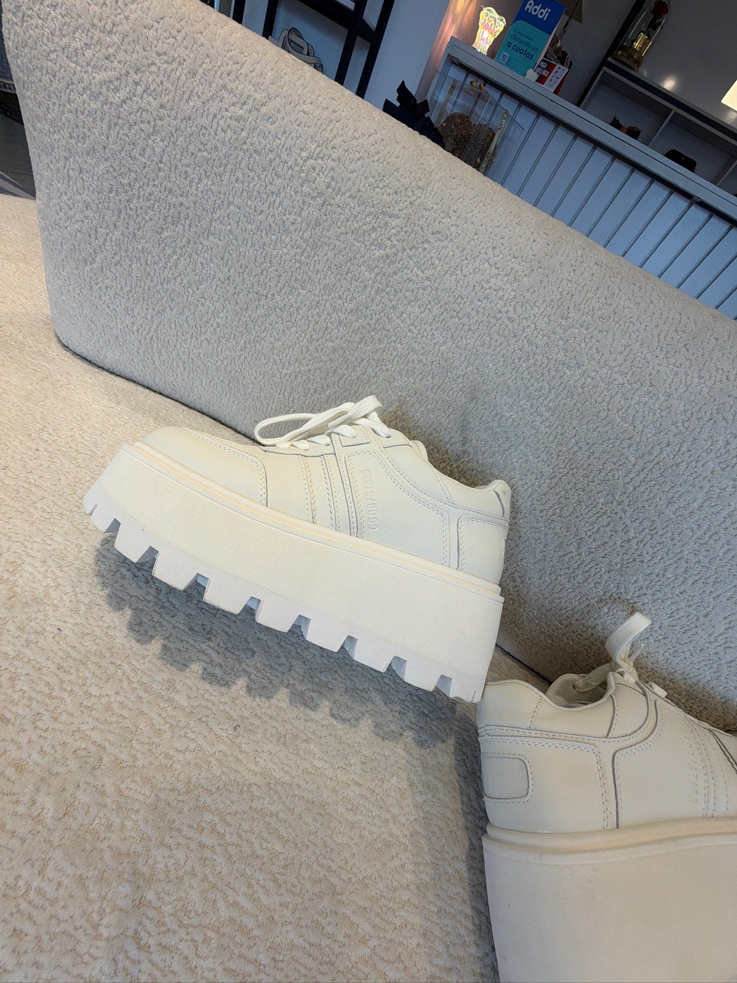 TENIS PLATAFORMA BLANCOS