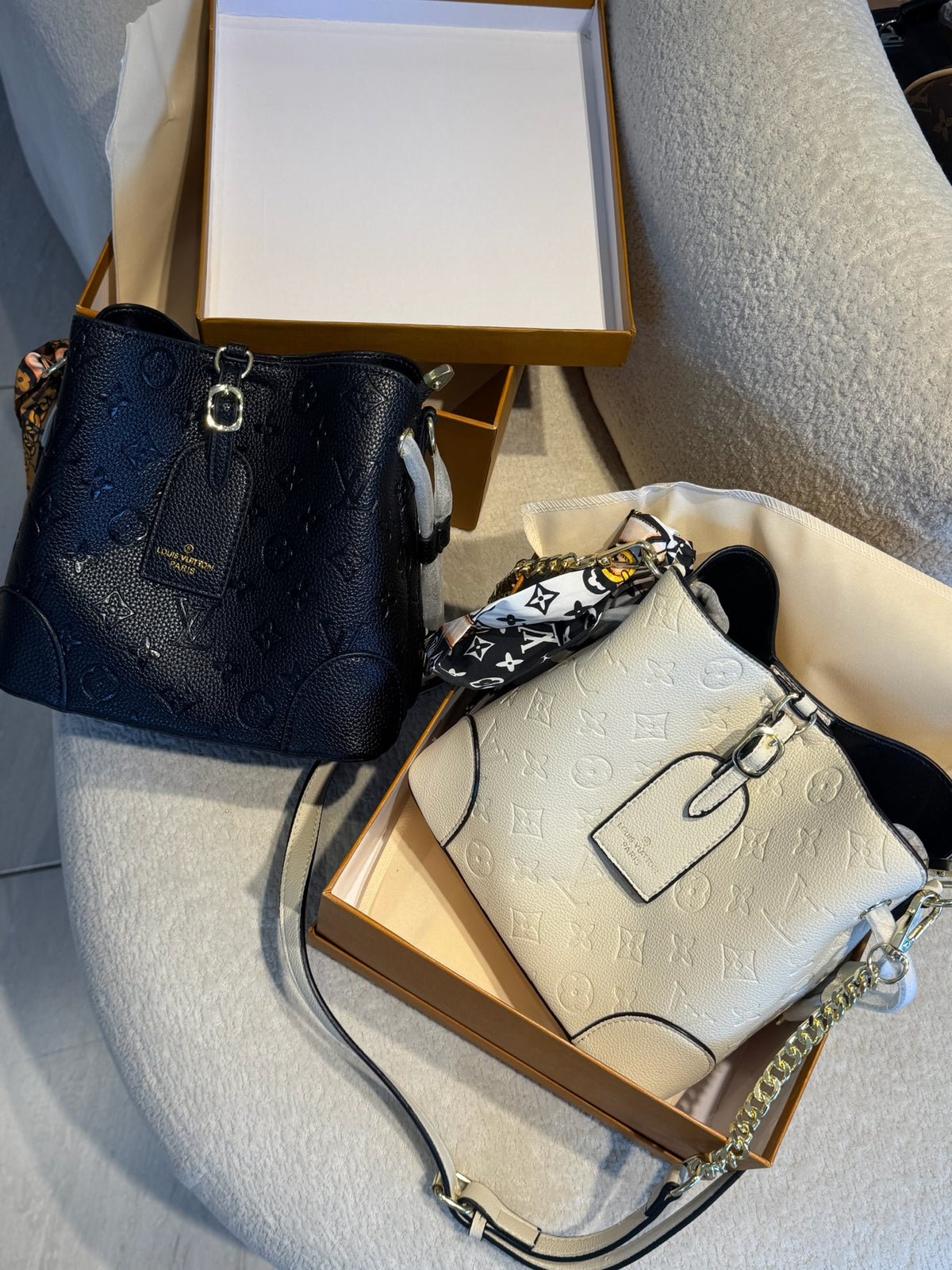 BOLSO TULA LV