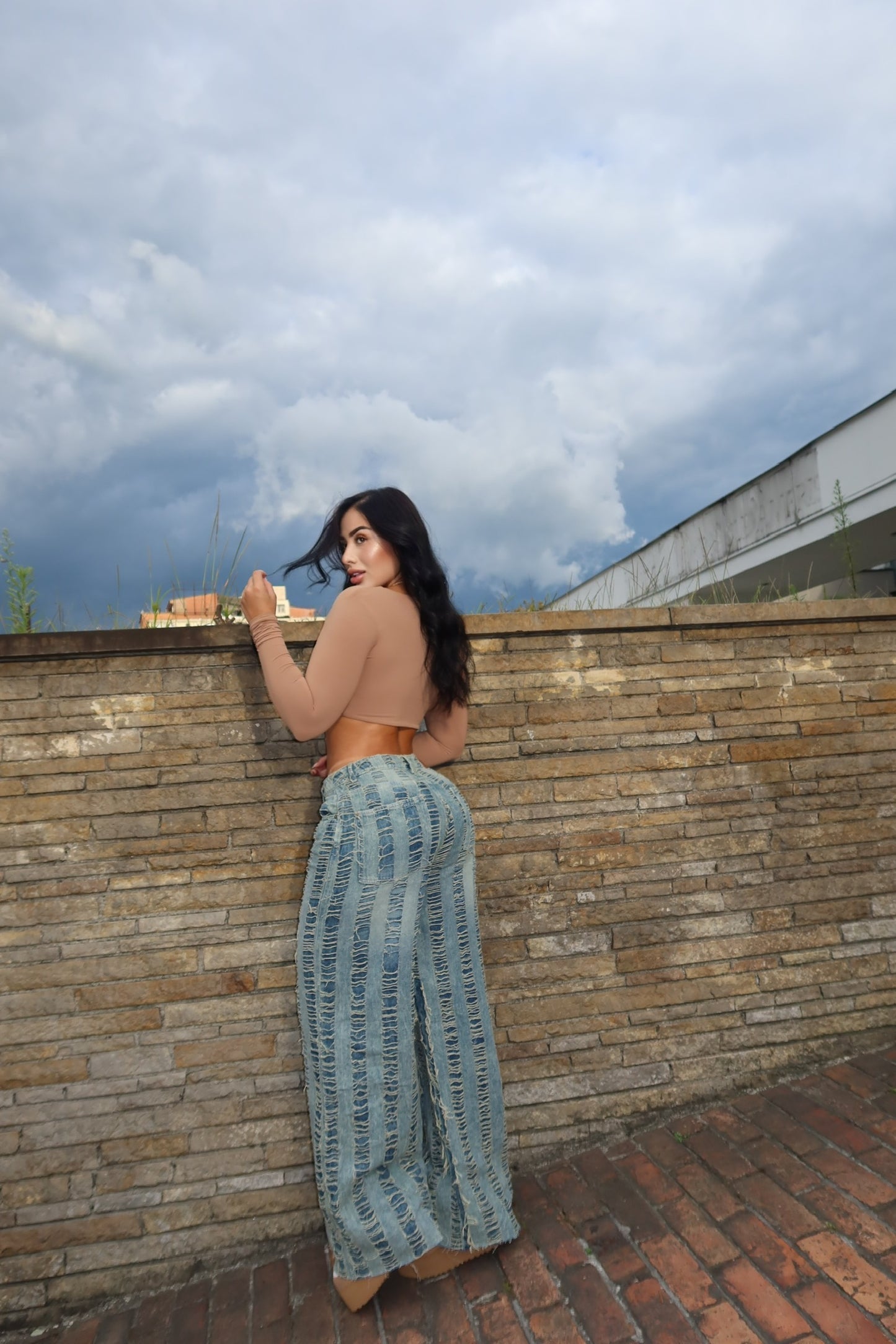 12 CROP TOP