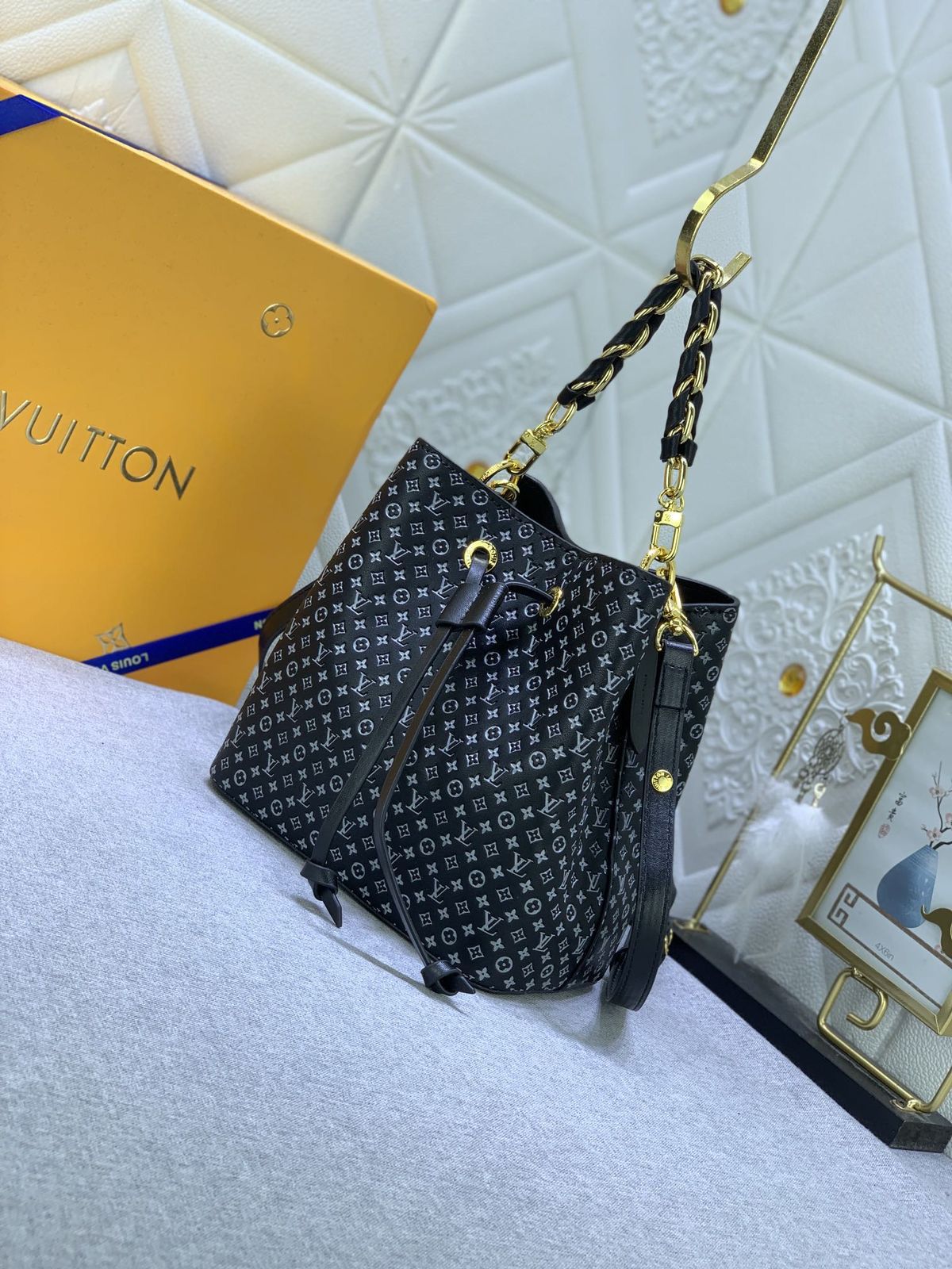 BOLSO LV REF. 22598