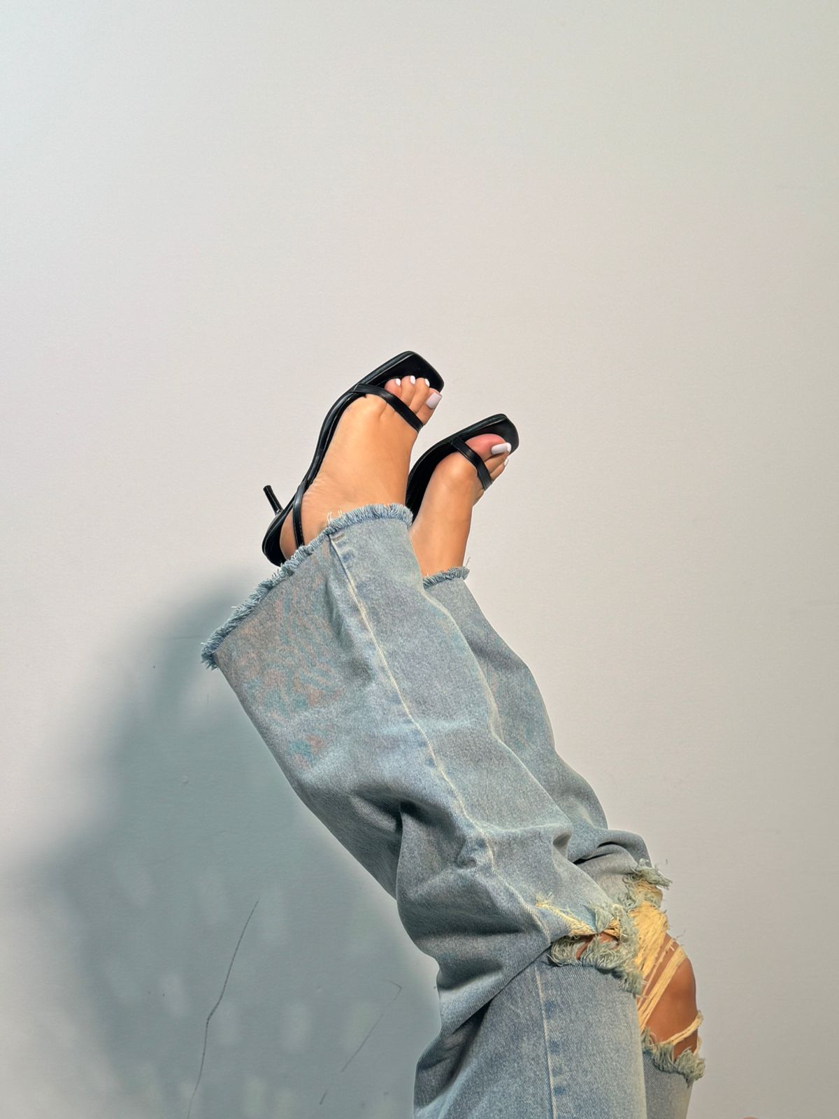 SANDALIAS DE TACÓN FINO