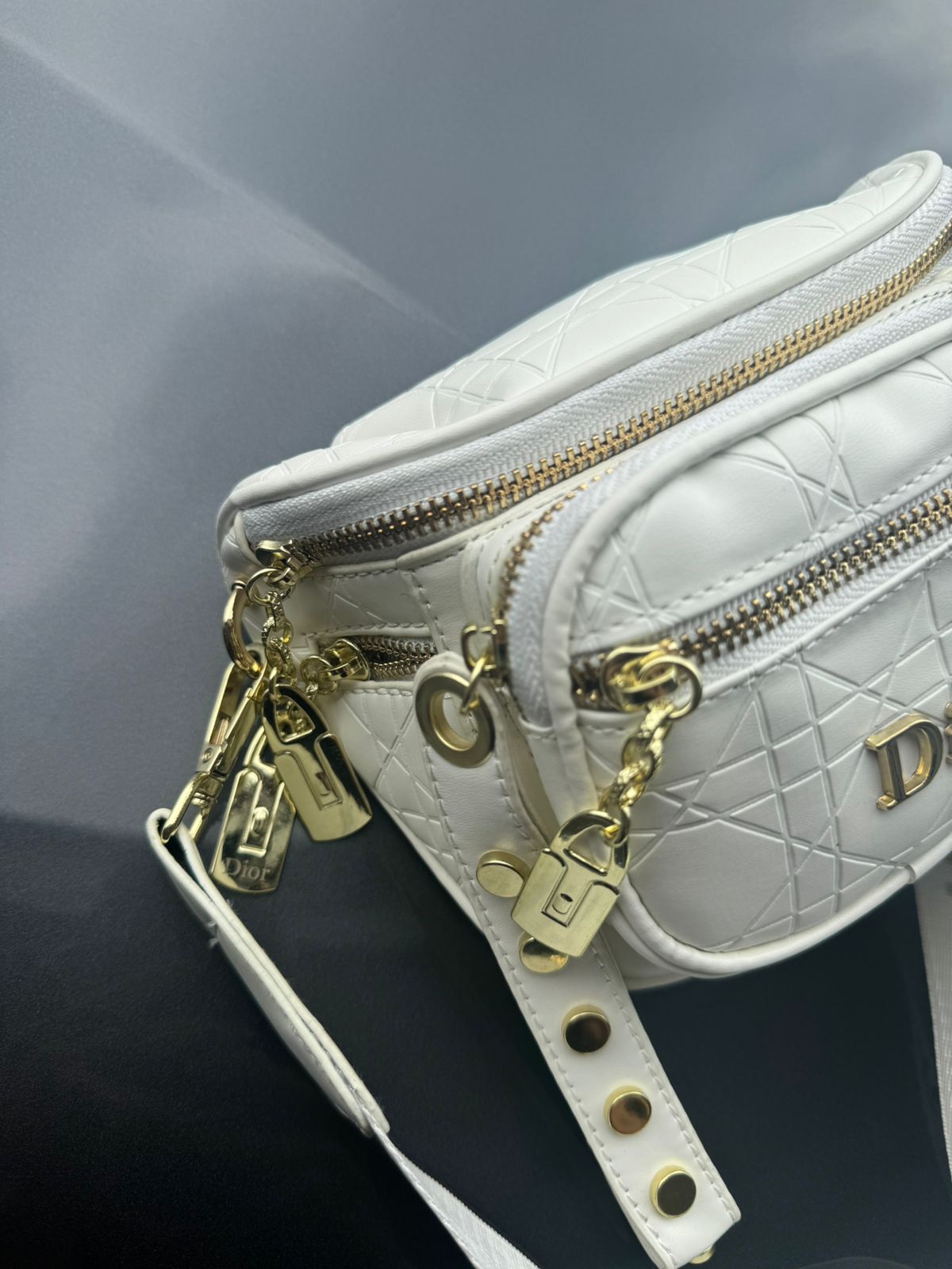 RIÑONERA DIOR REF.1015