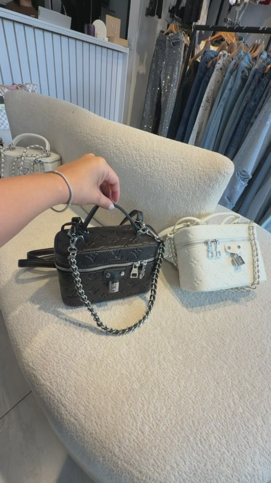 2947 COFRE LV